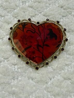 Liz Claiborne Vintage 90s Floral Brooch Red Heart Gold Tone Brooch Pin